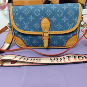 Bolsos LV, modelo Diane, vaquero