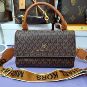 Bolsos MK, bandolera marrón oscuro