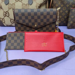 Bolsos LV, felice cuadritos marrón. Trae 2 asas( una ancha de piel y otra de cadena).