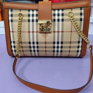 Bolsos BUR, calidad superior, mediano. Estampado clásico.