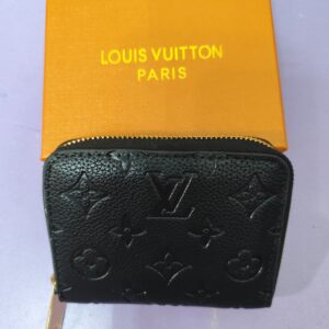 Cartera LV, pequeña letras, negro.