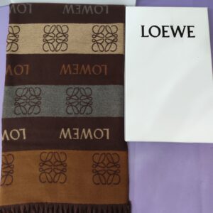 Bufanda LOE, calidad superior, color marrón chocolate. Viene con su caja.